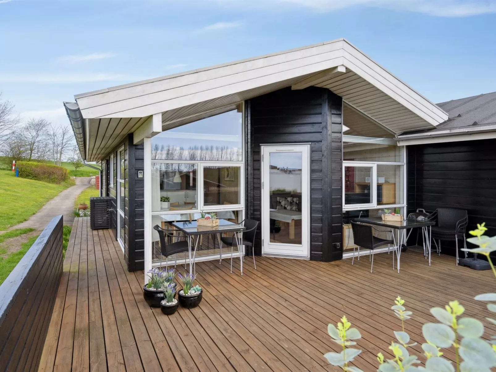 "Sointu" - 250m from the sea-Buiten