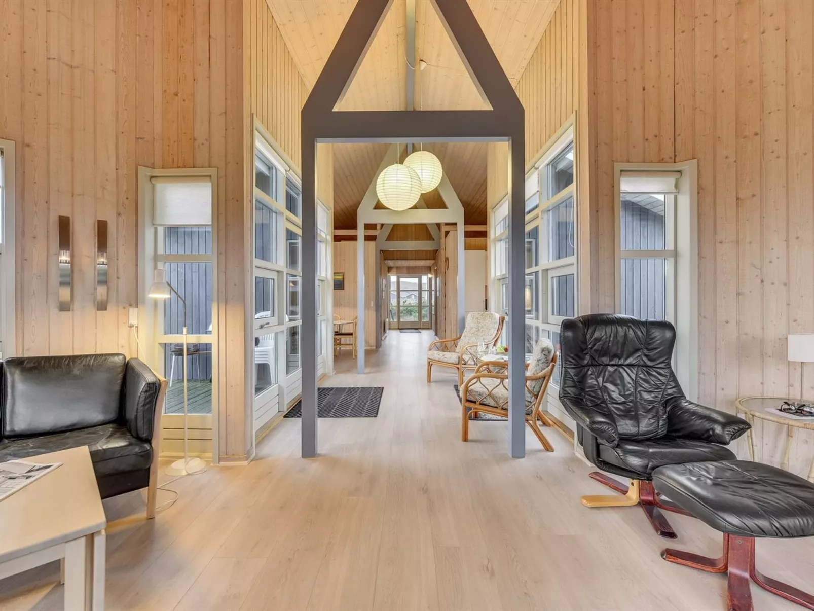 "Janni" - 250m from the sea-Binnen