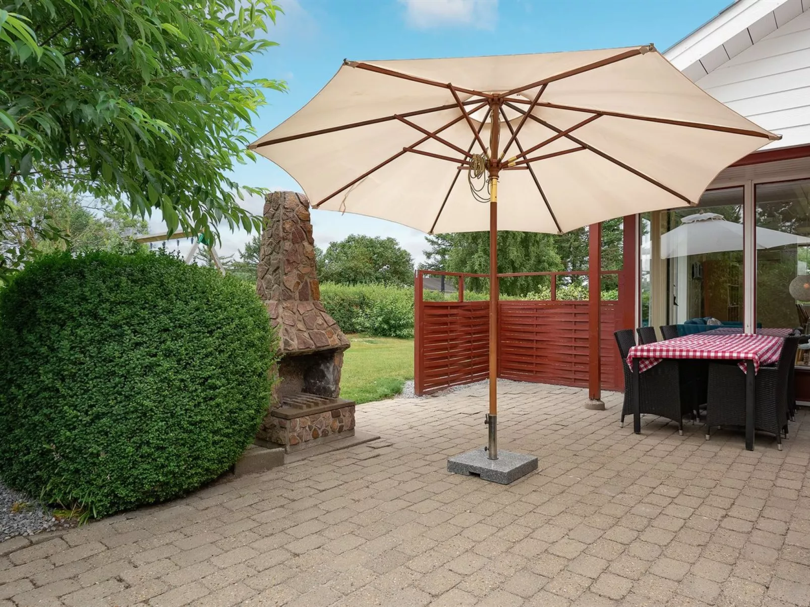 "Birge" - 200m from the sea-Buiten