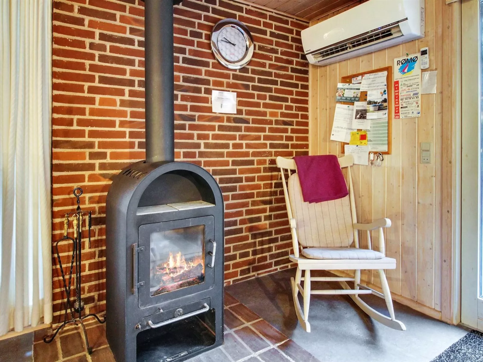 "Nandolf" - 3.5km from the sea-Binnen