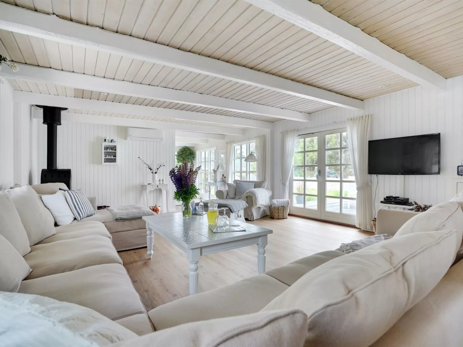 "Gunnulf" - 750m from the sea-Binnen