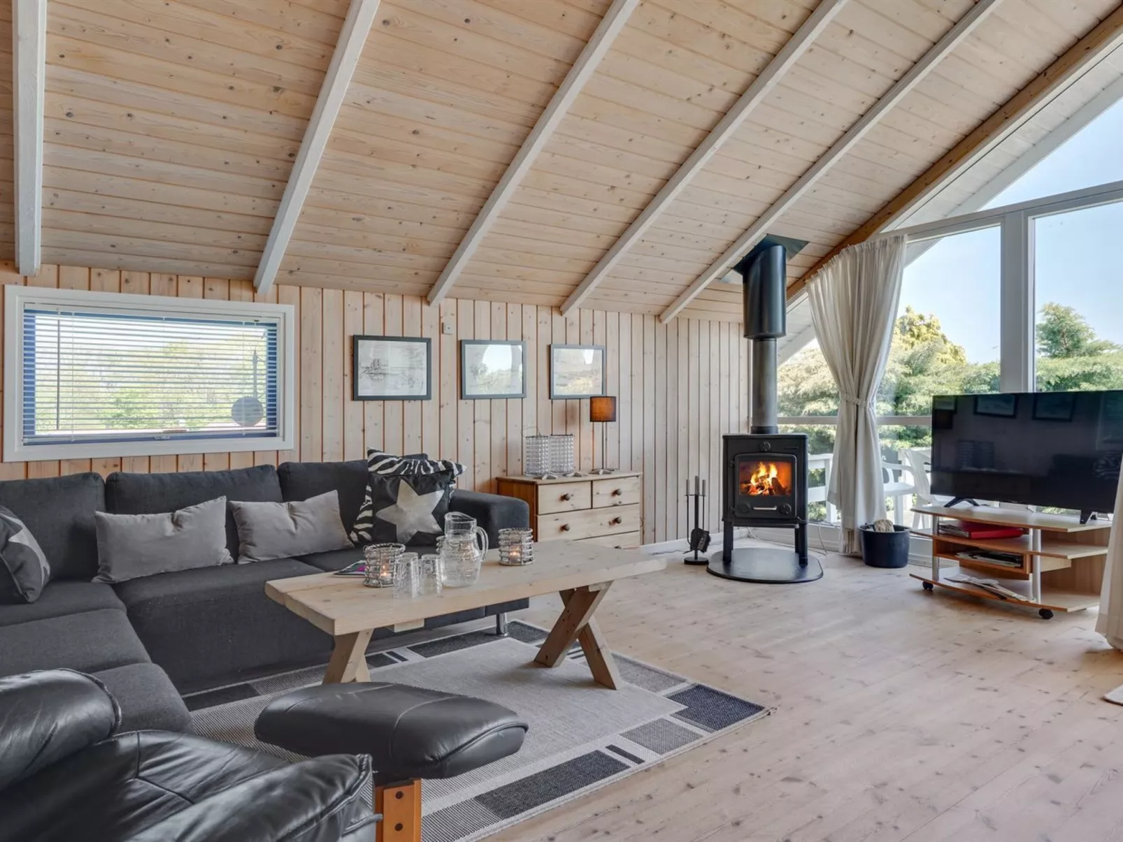 "Jarmericus" - 300m from the sea-Binnen