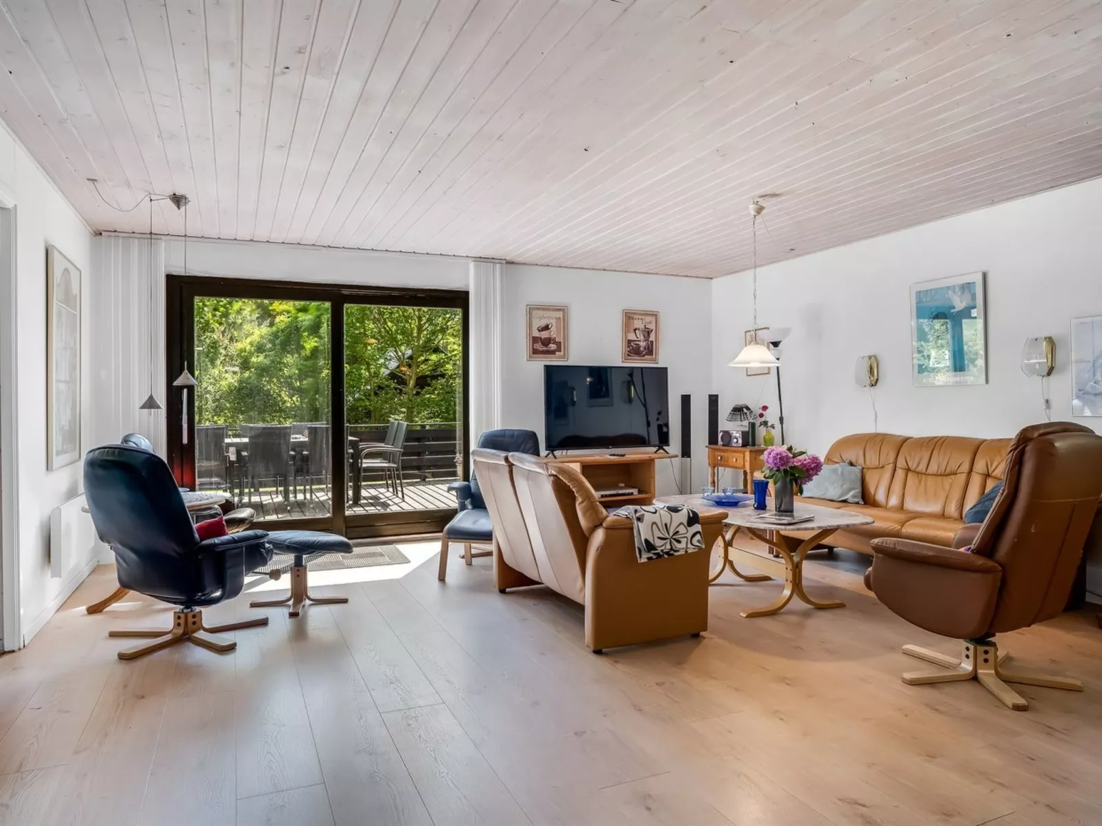 "Anine" - 200m to the fjord-Binnen