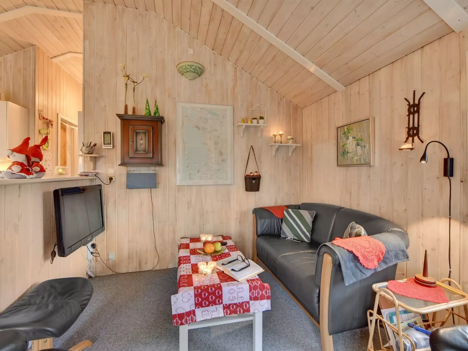 "Hannah" - 300m to the fjord-Binnen