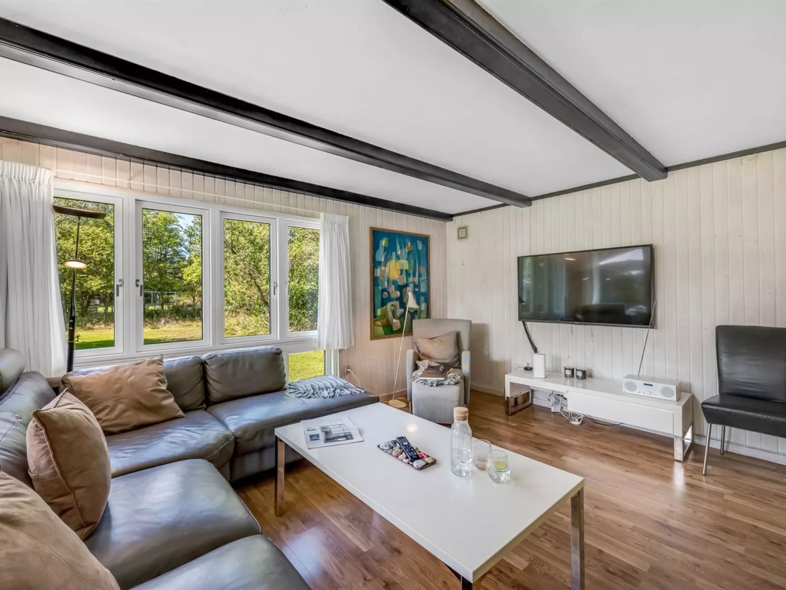 "Yall" - 1km from the sea-Binnen