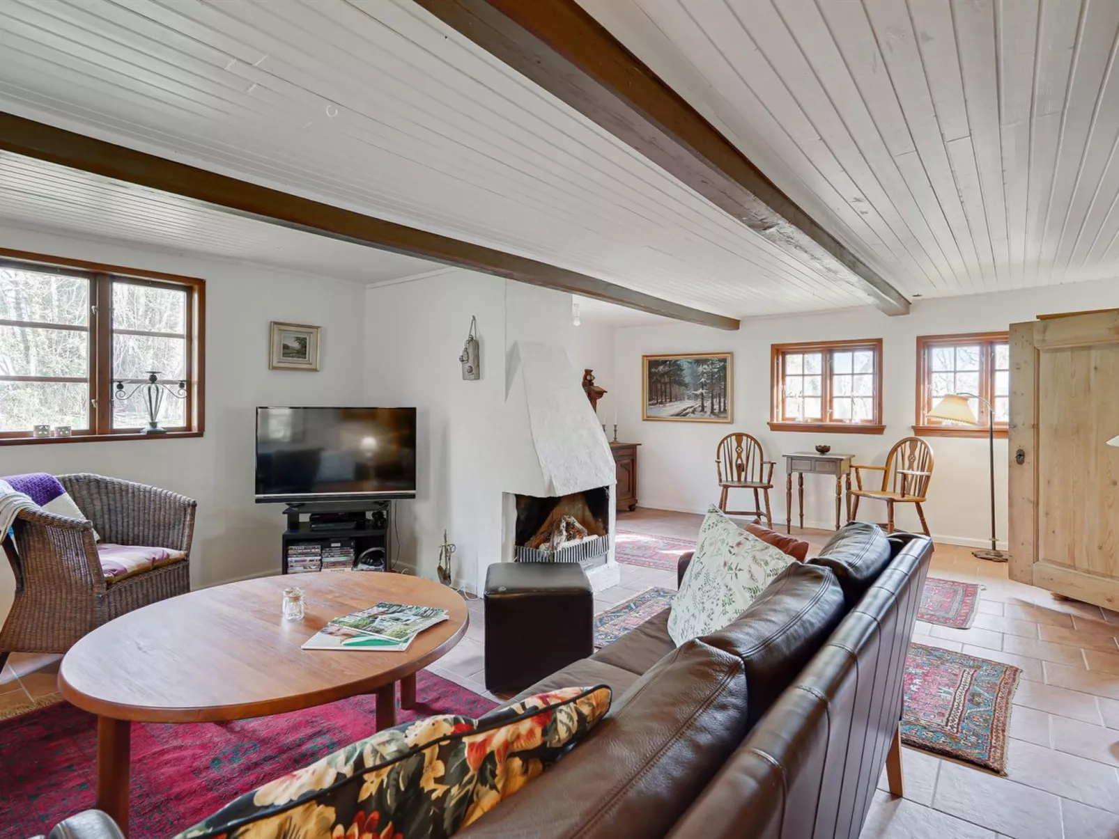 "Elvin" - 2.7km from the sea-Binnen