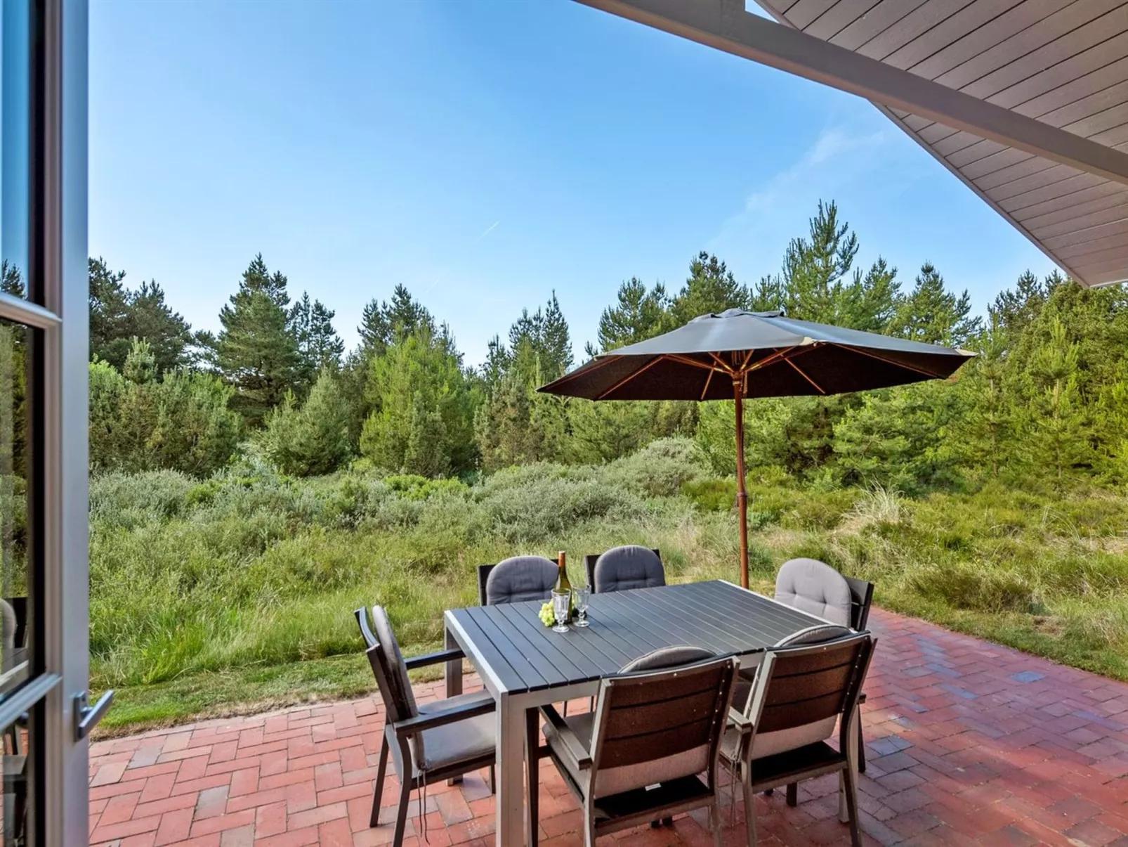 "Raili" - 1.5km from the sea-Buiten