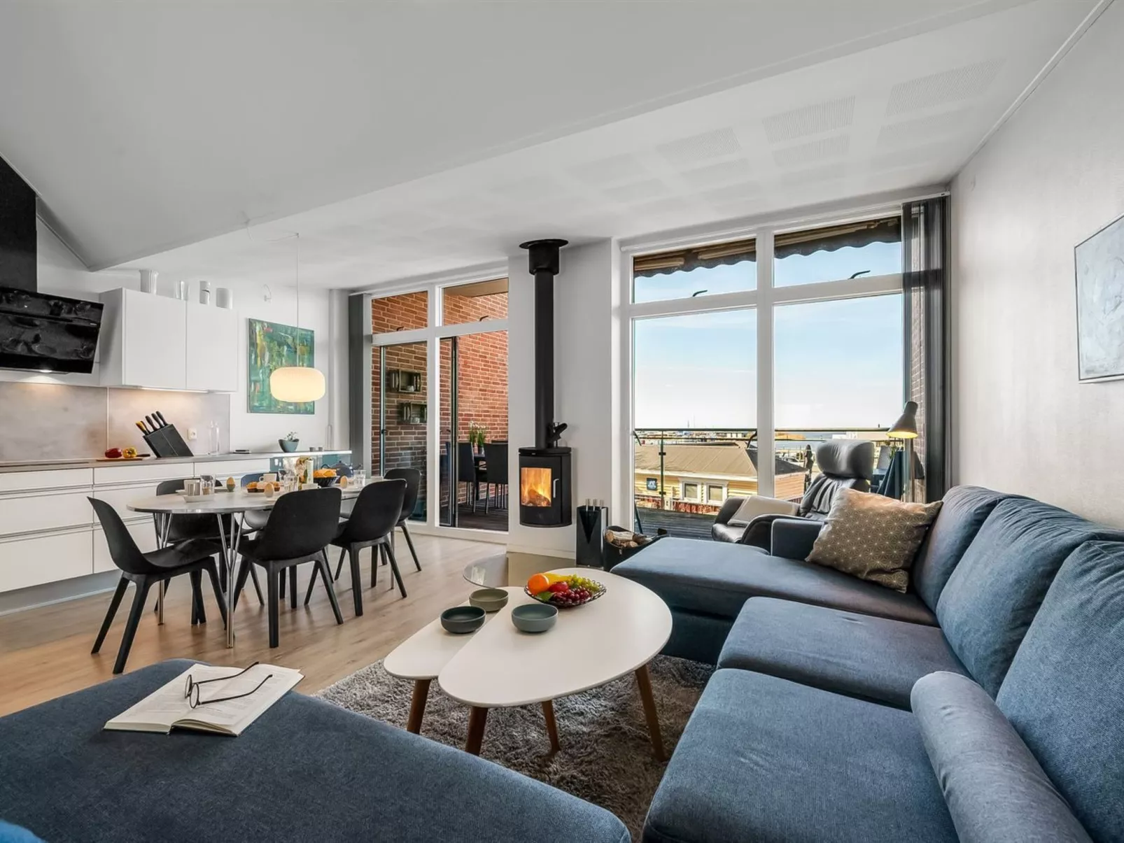 "Gustav" - 100m to the fjord-Binnen