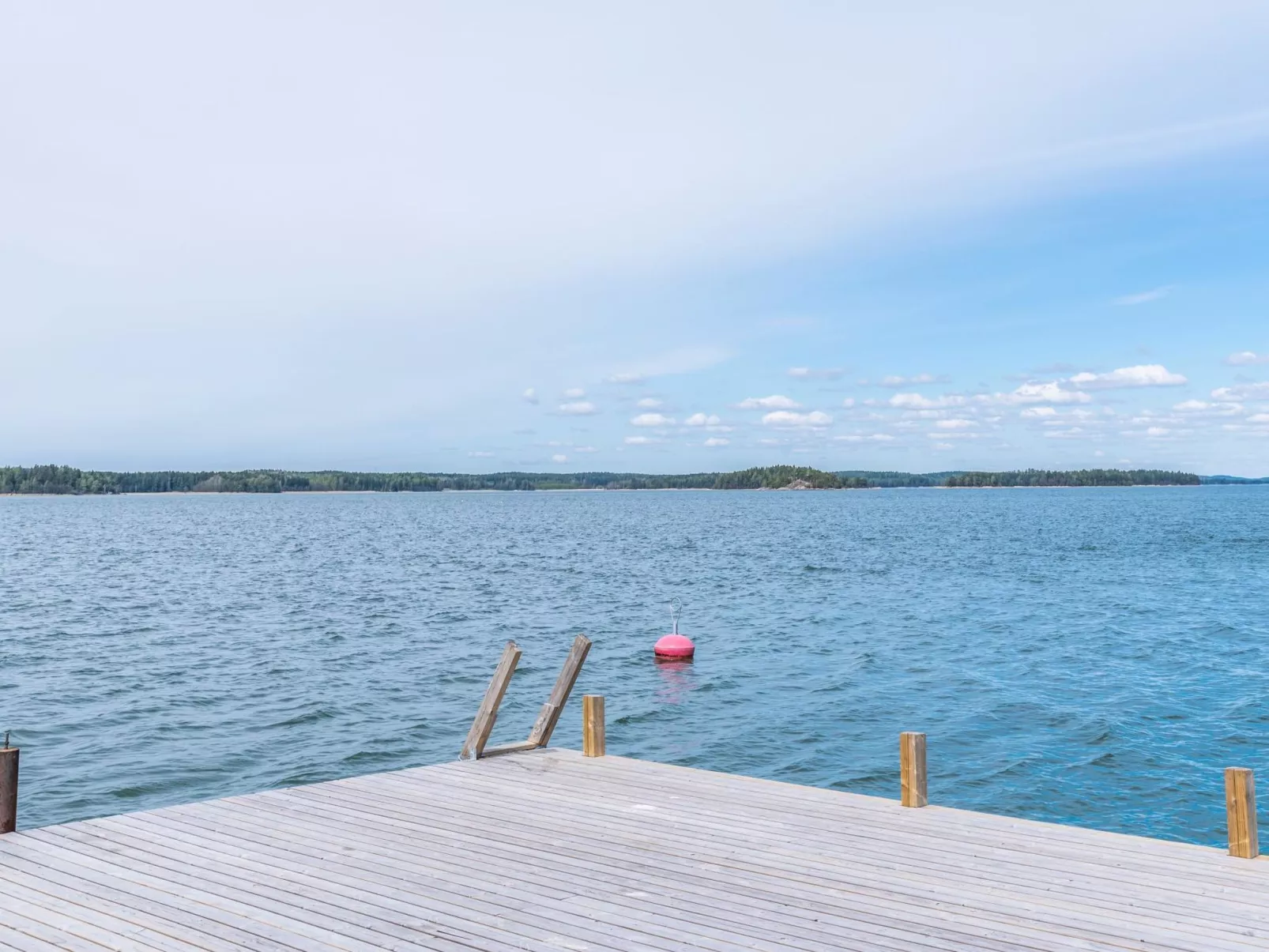 Villa pääsky-Binnen