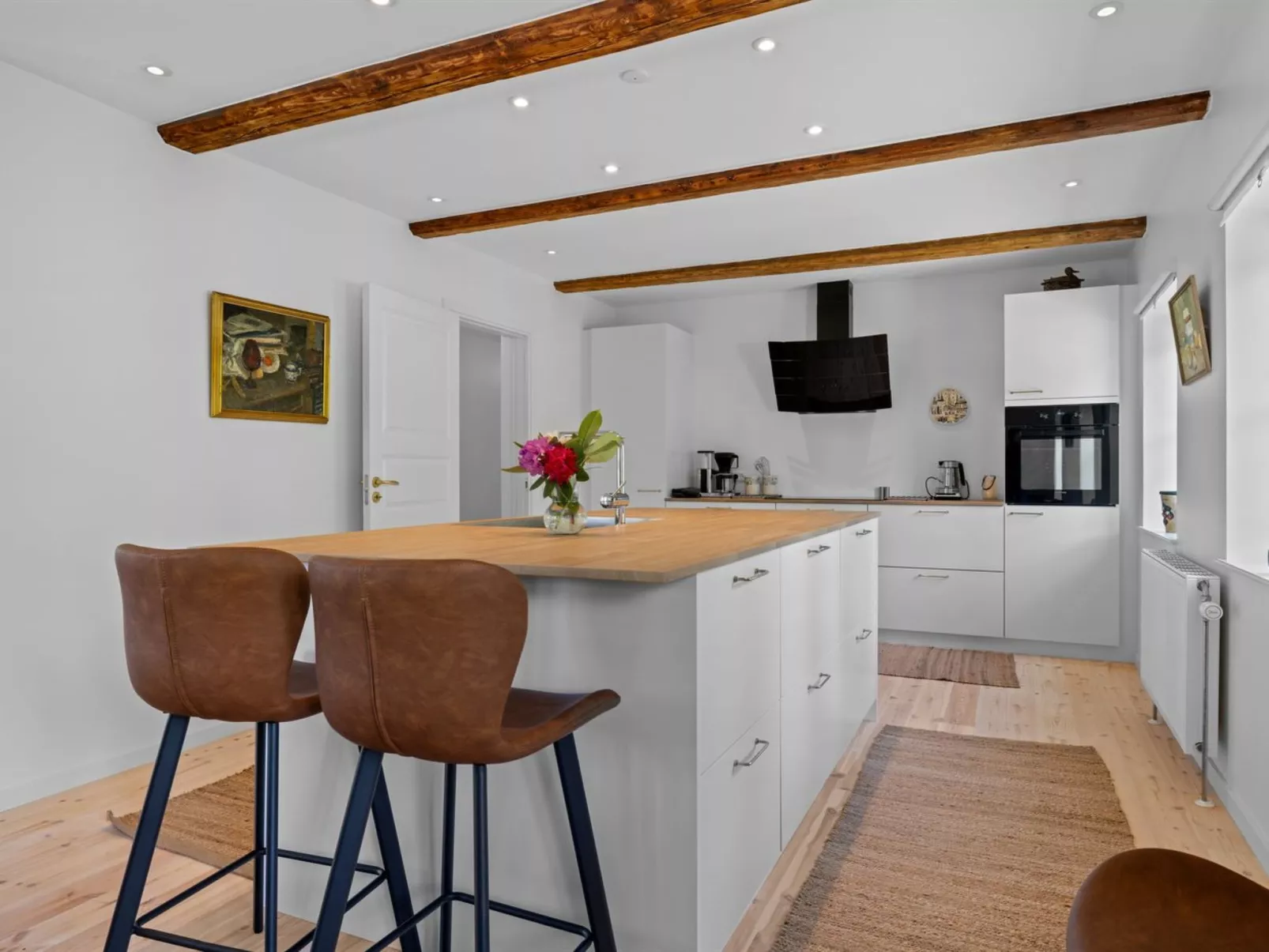 "Brun" - 1.5km from the sea-Binnen