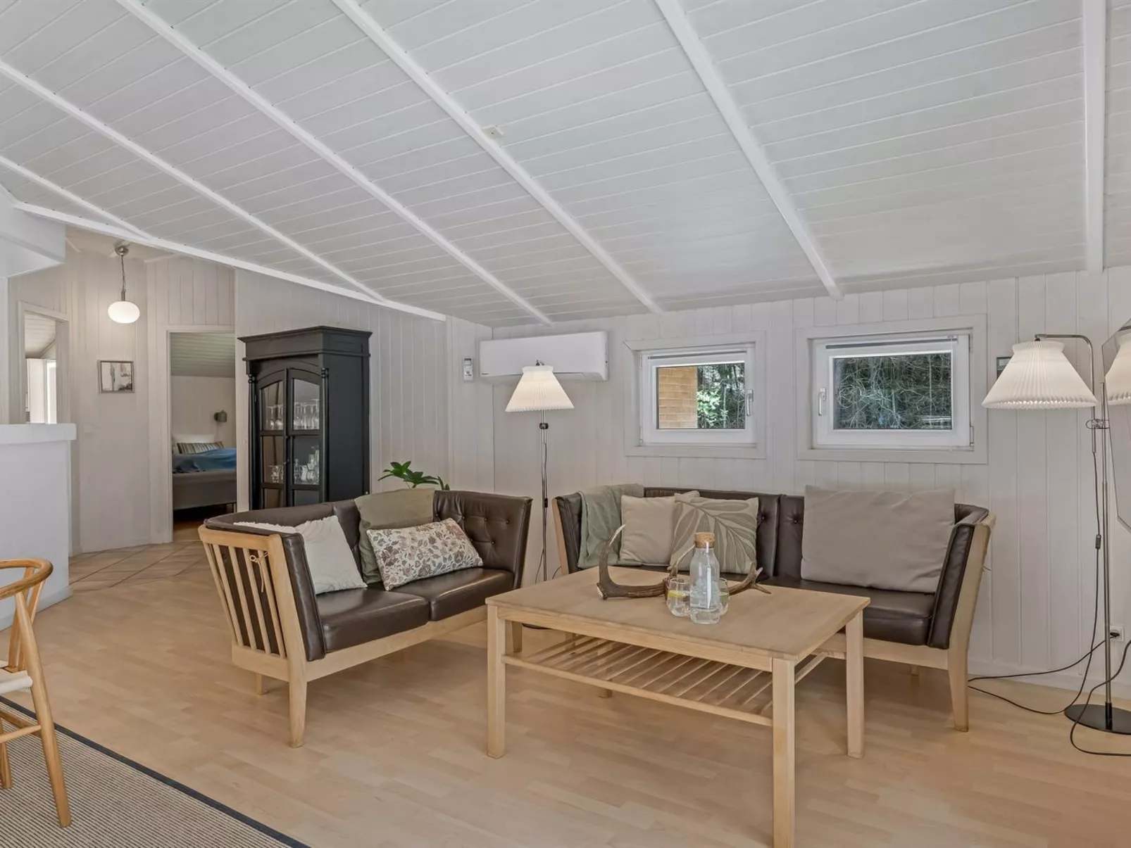 "Batsha" - 1.7km from the sea-Binnen