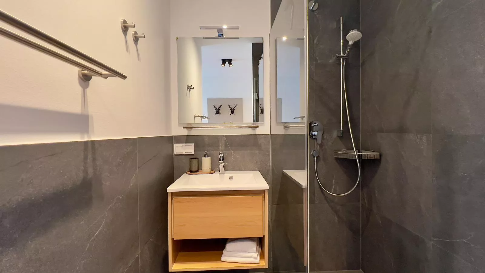 Gipfelglück-Badkamer