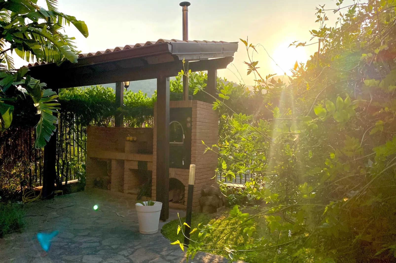 Villa Melograno-Tuinen zomer