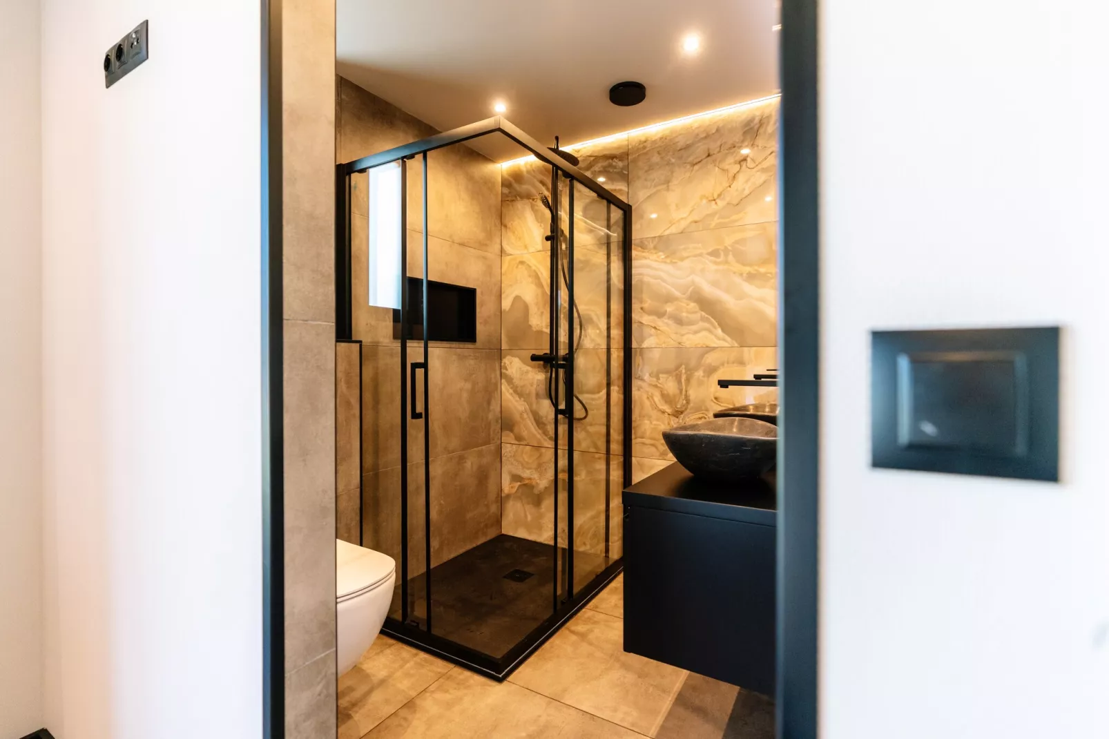 Villa Watergloed | 10 personen-Badkamer