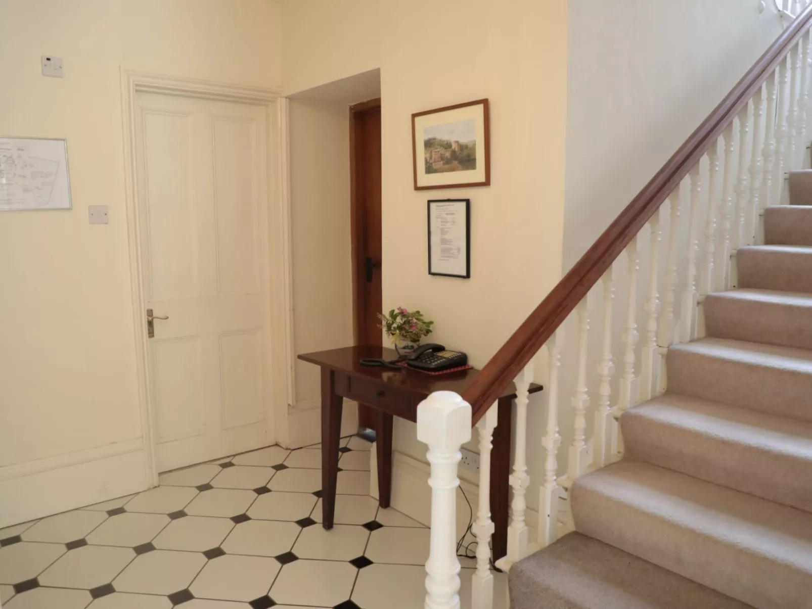 Buckland House-Binnen