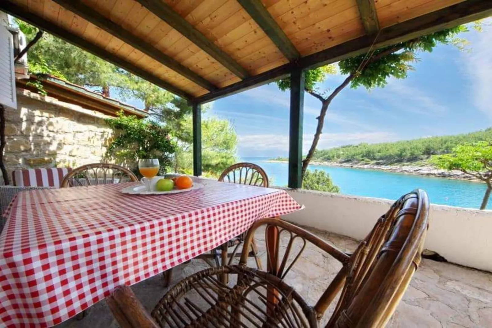 One-Bedroom Apartment (Lovor)-Terras