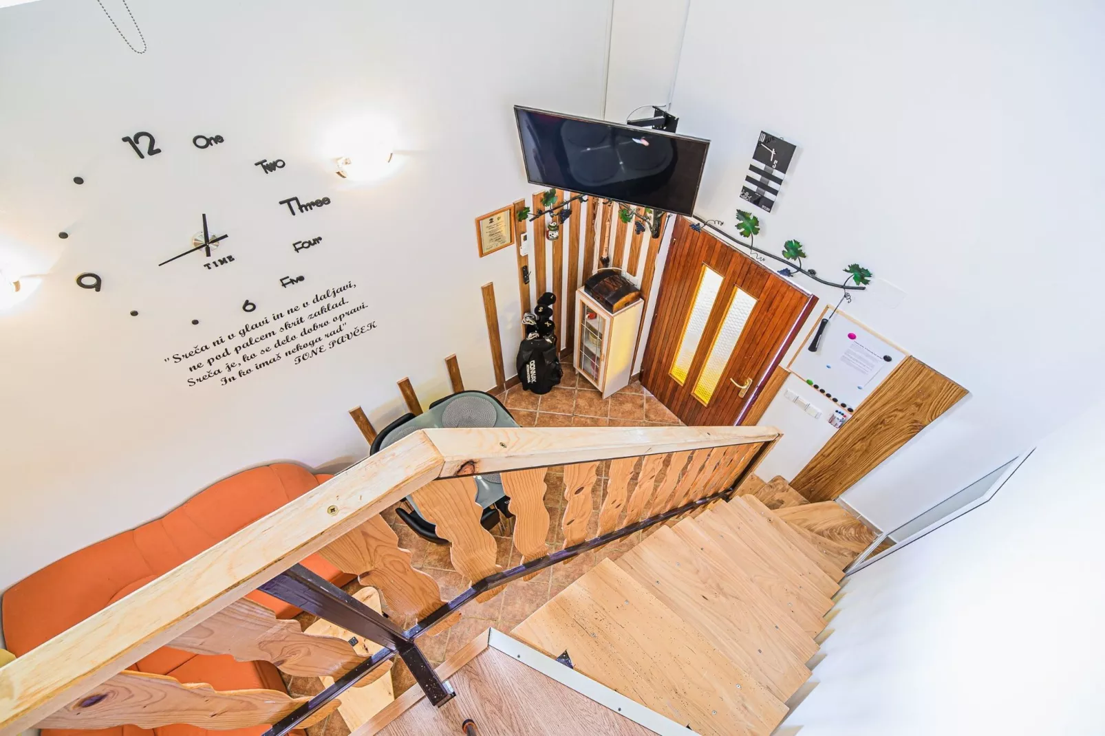 Harvest Horizon Holiday Home with Sauna - One Bedroom Holiday Home-Trap