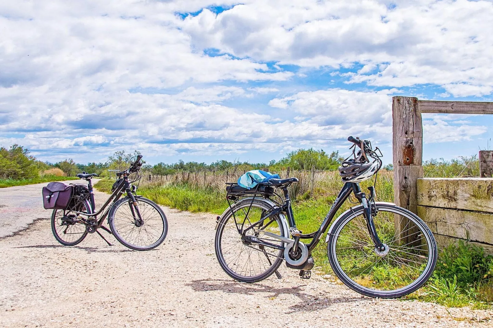 Kustwoning in Sandvik met zwembad-Buitenlucht