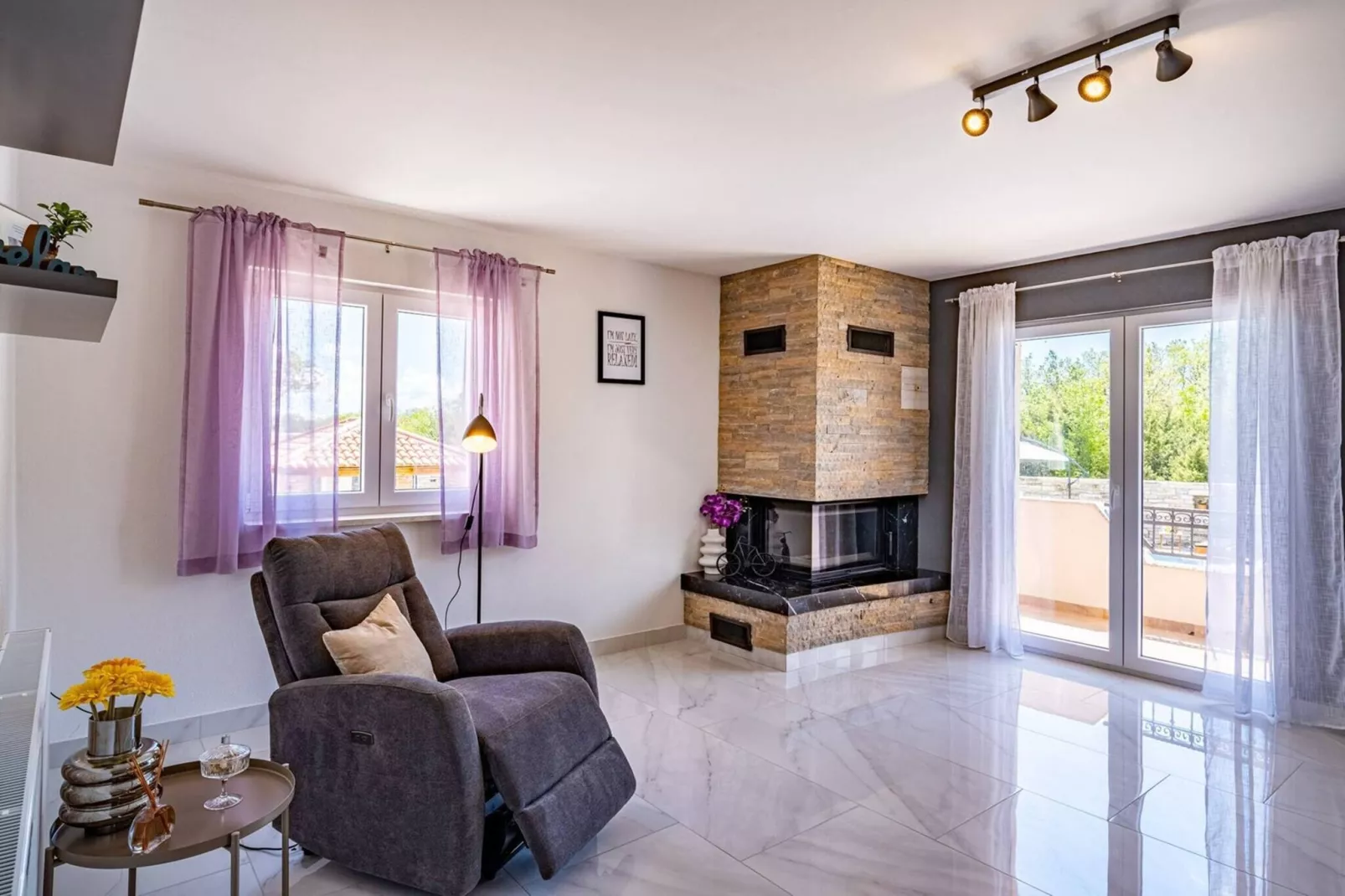 Luxury Villa Escape-Recreatieruimte