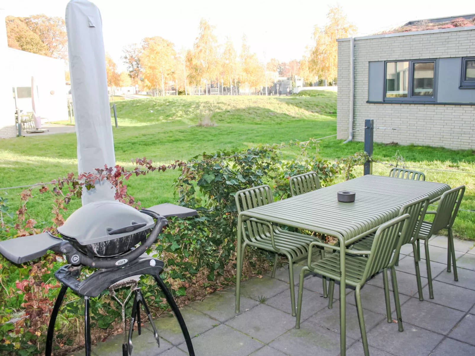 Zwischen den Hügeln (153) - Buiten