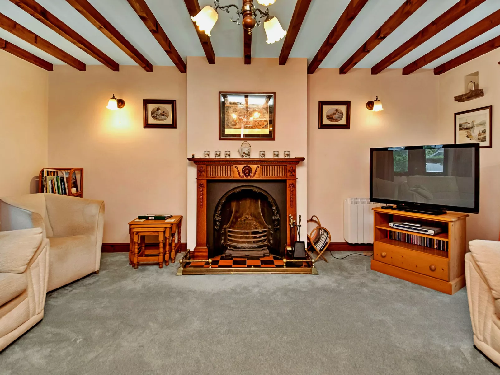 The Shires at Alstonefield-Binnen