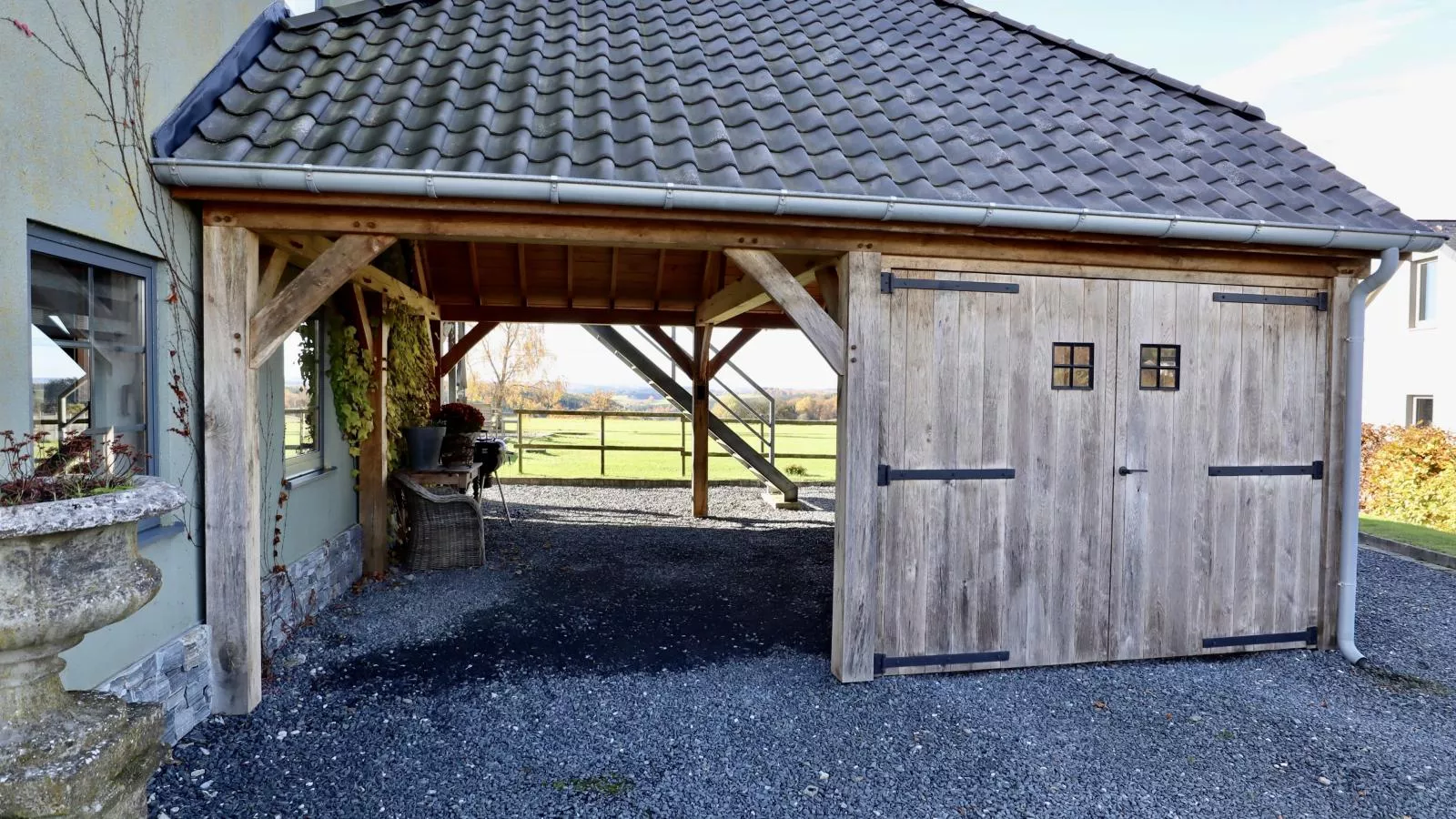 Petit Wilogne-Buitenkant zomer