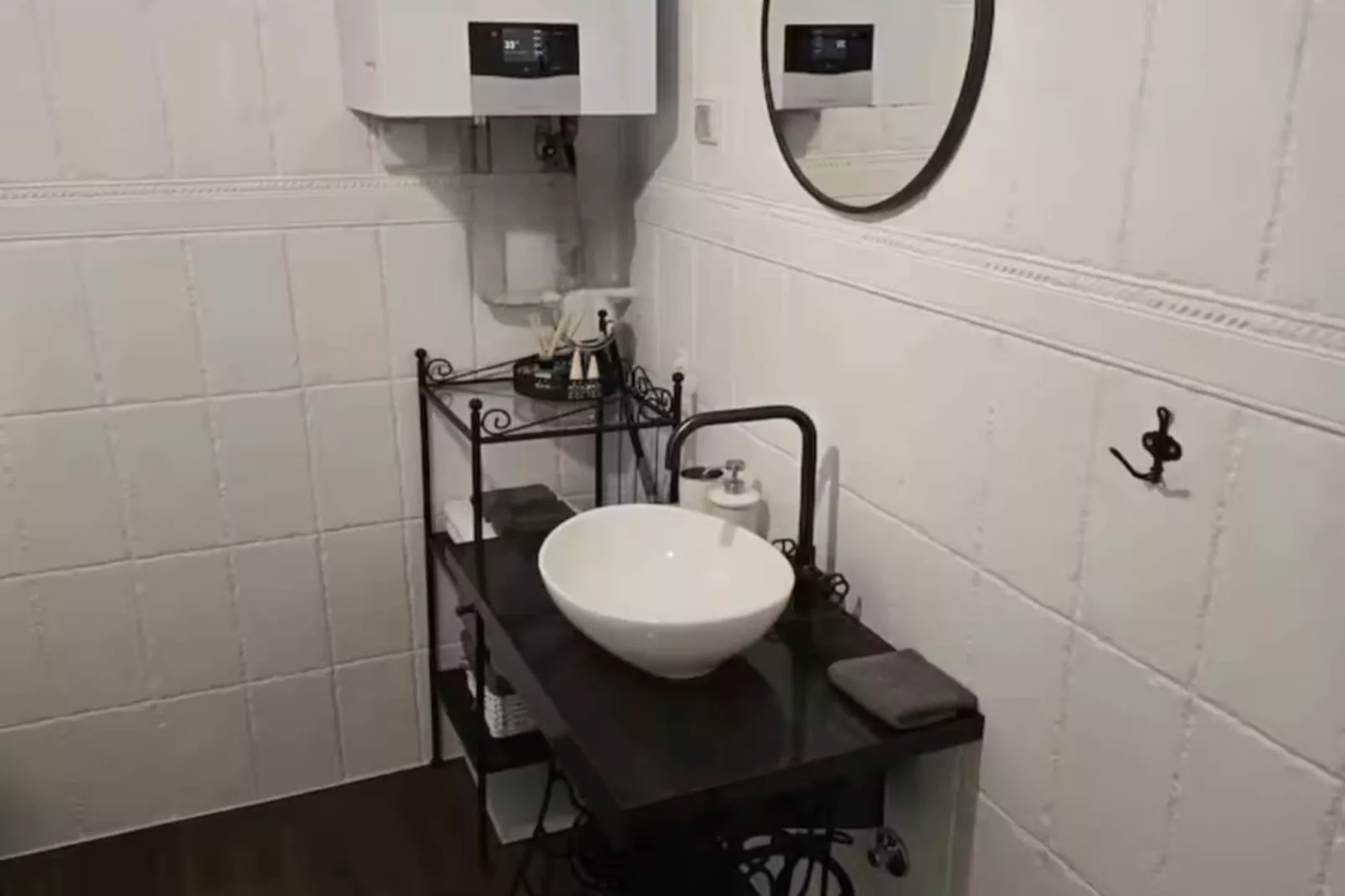 Luxury Pool Villa Aurora - Four Bedroom Villa with the Pool-Badkamer