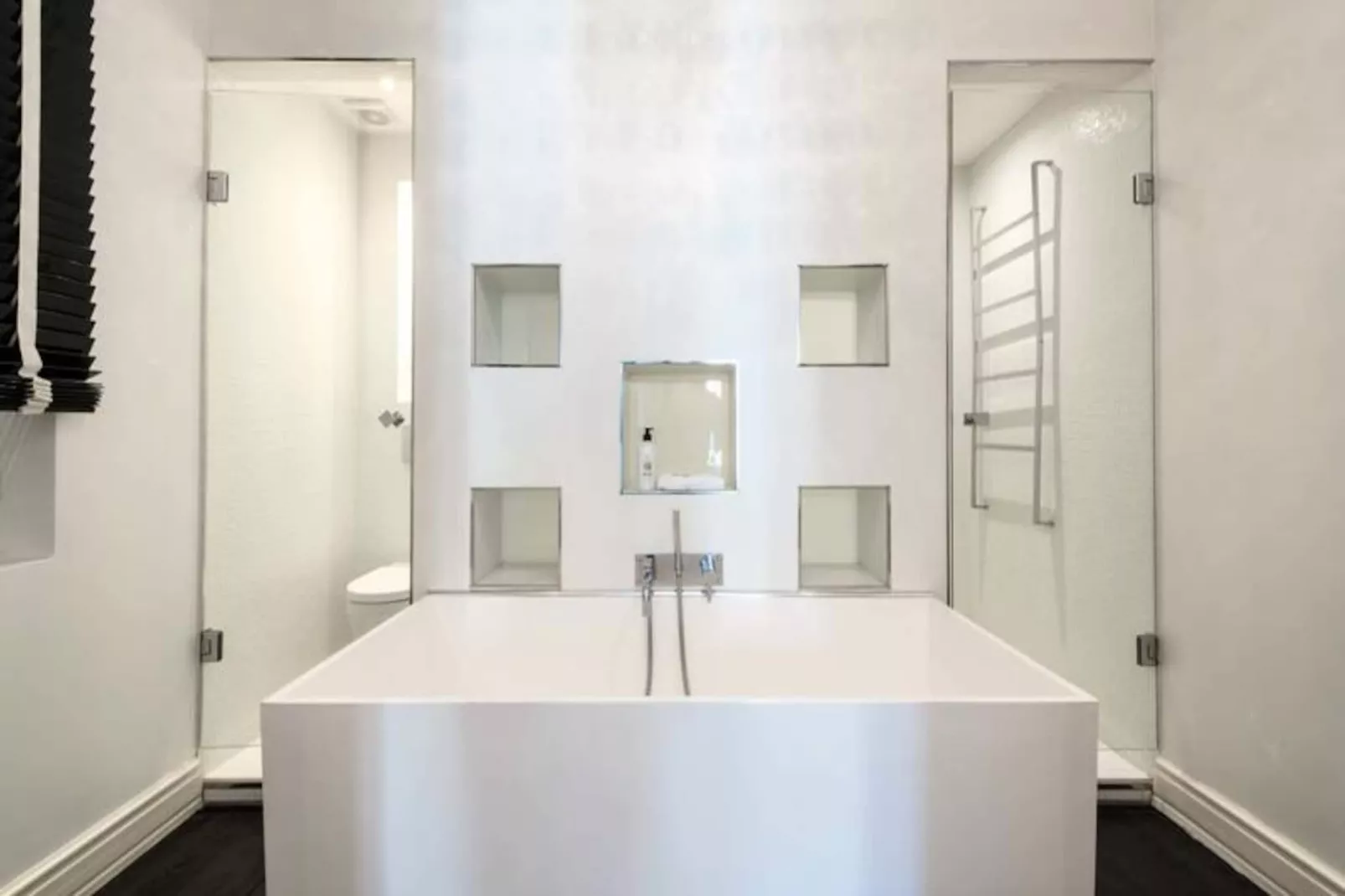 Résidence Prestige Et Confort Face Au Palais Des Festivals-Niet-getagd