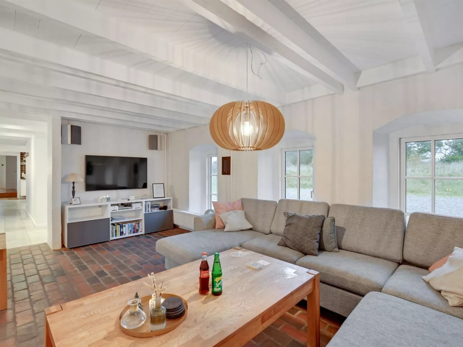 "Cornelius" - 900m from the sea-Binnen