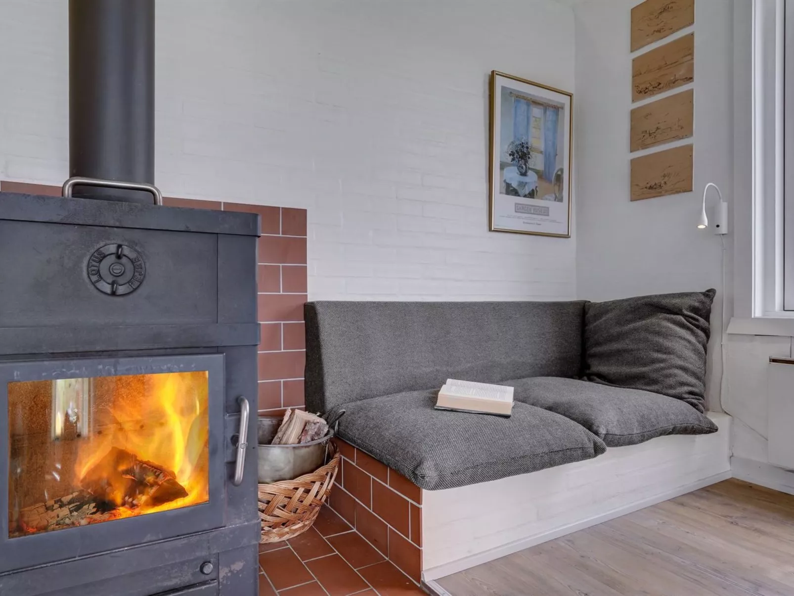 "Mirjami" - 95m from the sea-Binnen