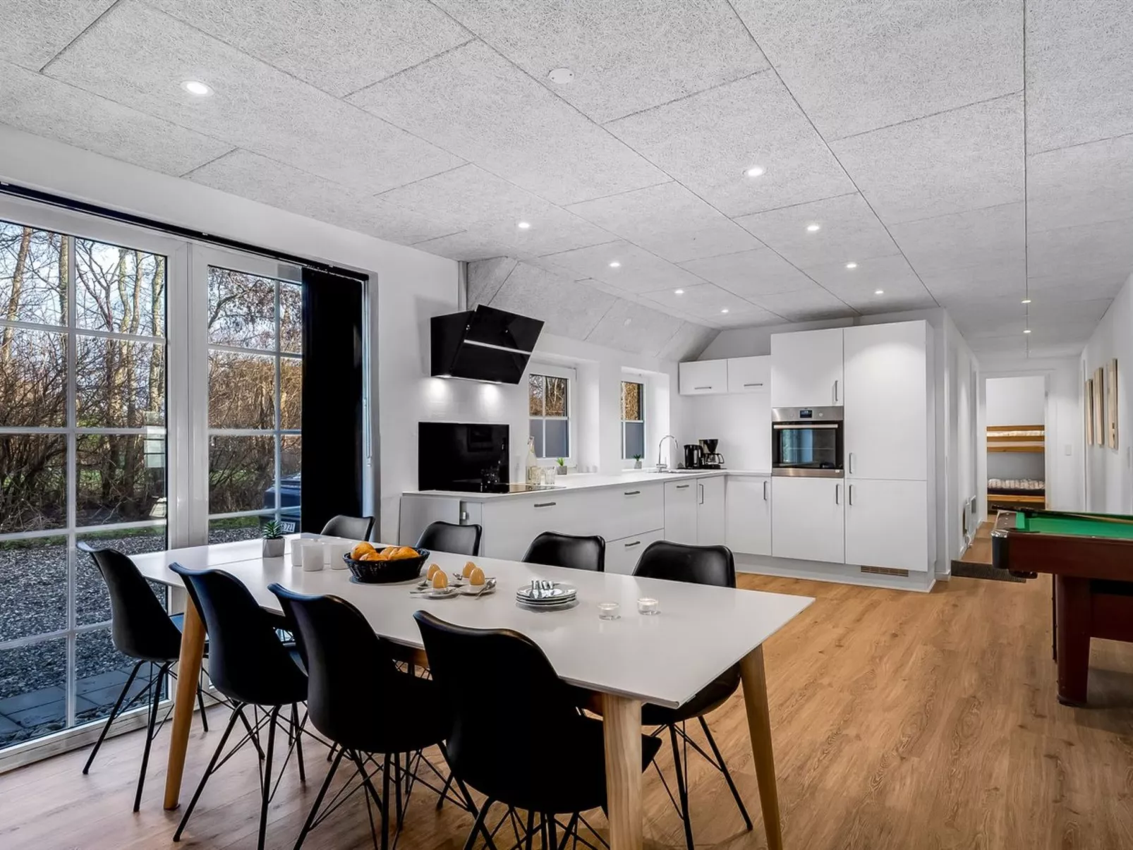 "Thana" - 1.4km from the sea-Binnen