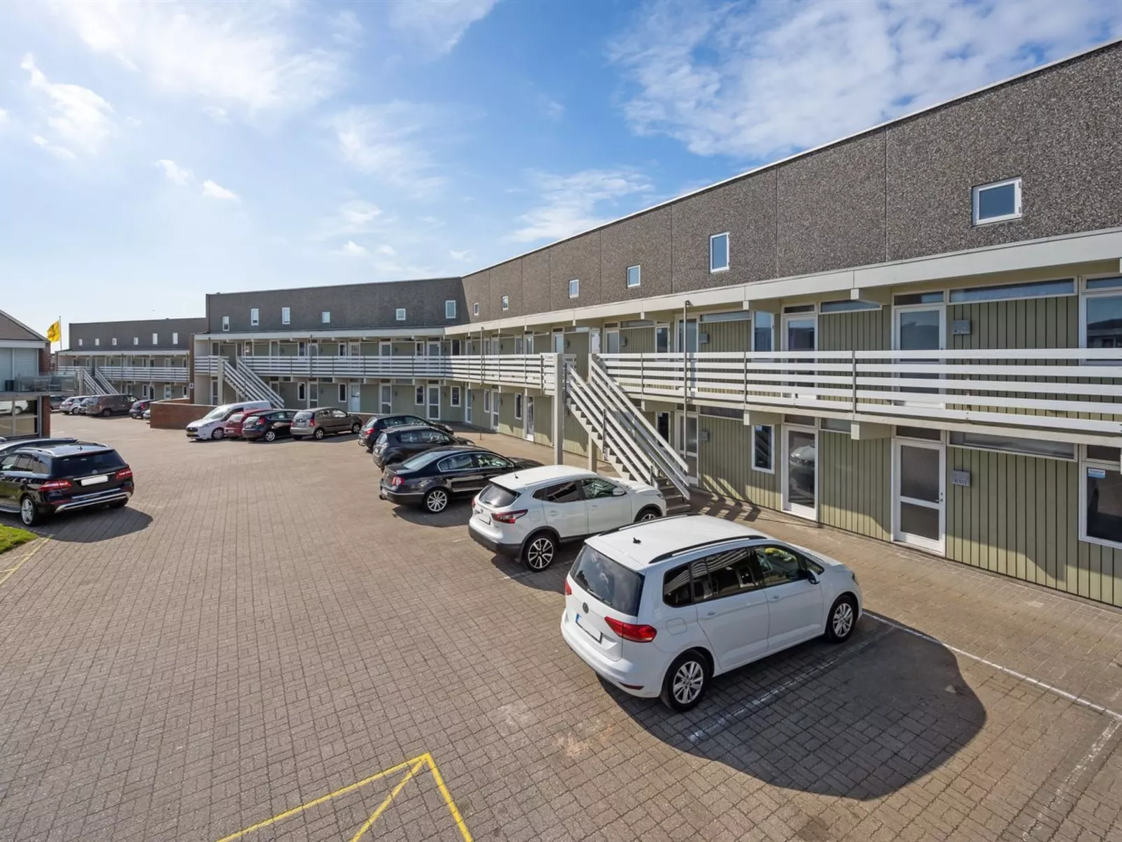 "Soffhie" - 250m from the sea-Binnen