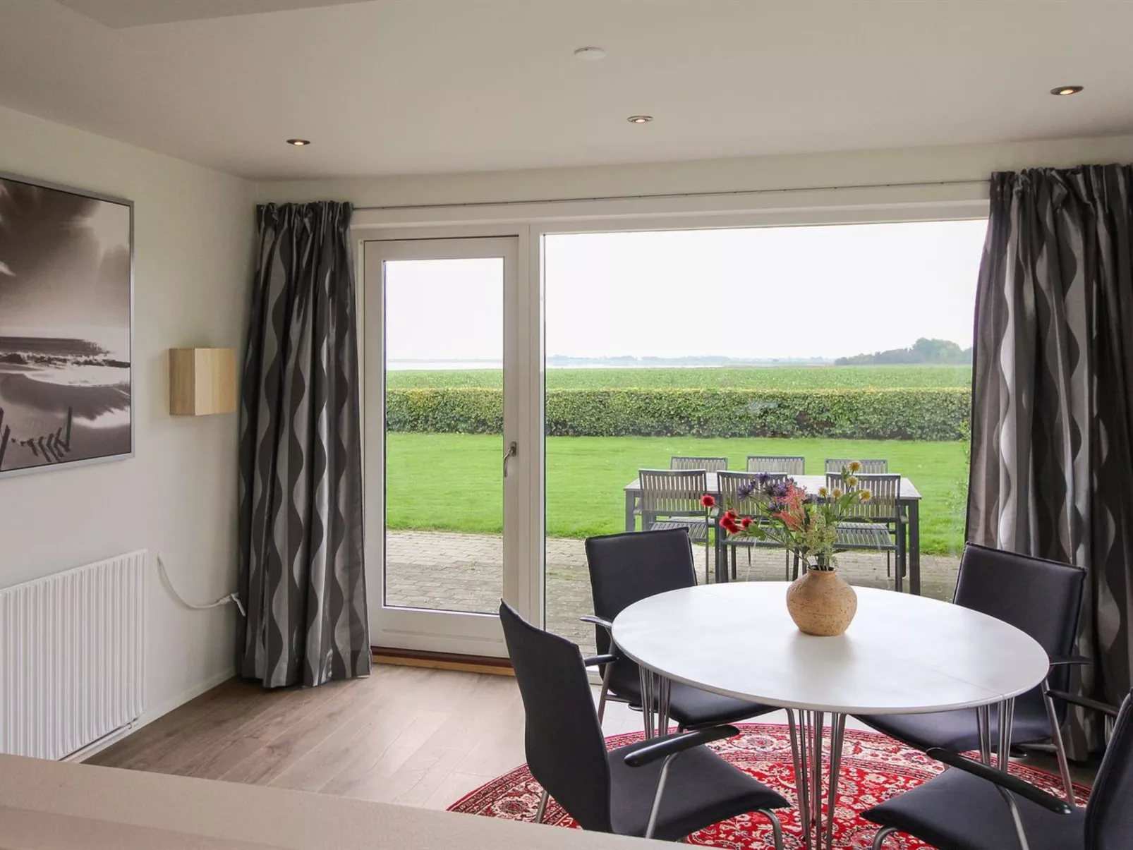 "Spase" - 250m to the fjord-Binnen