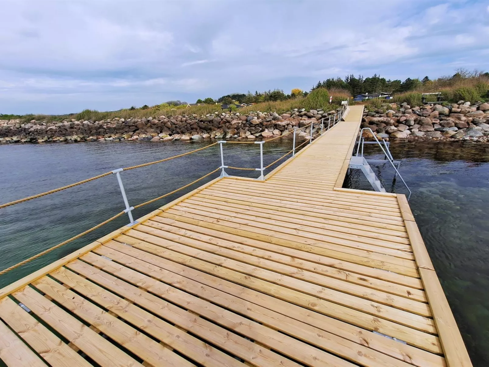 "Faina" - 100m from the sea-Buiten