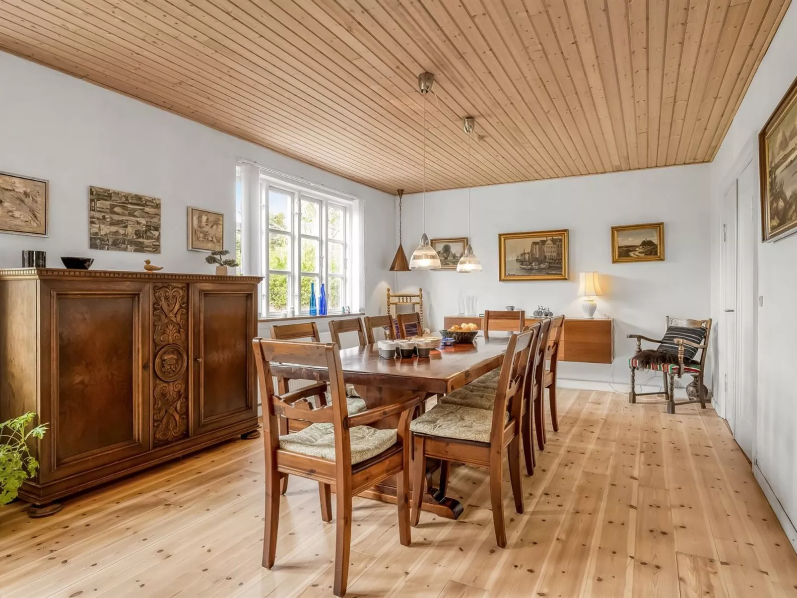 "Soria" - 600m to the fjord-Binnen