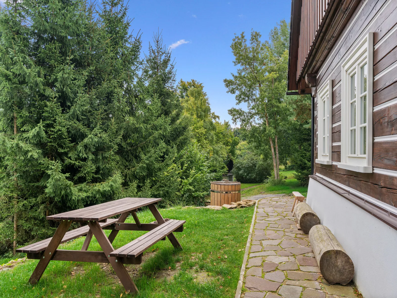 Roubenka Maleč-Buiten