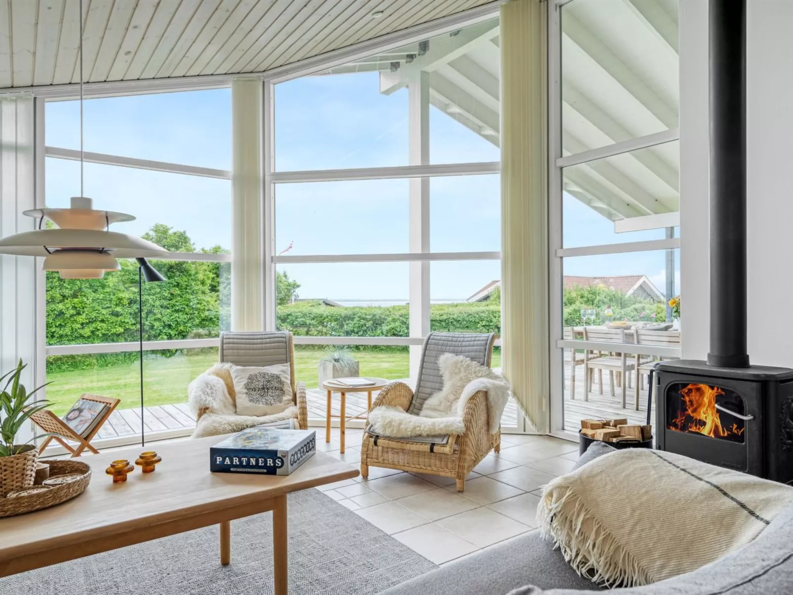 "Gedda" -  from the sea-Binnen