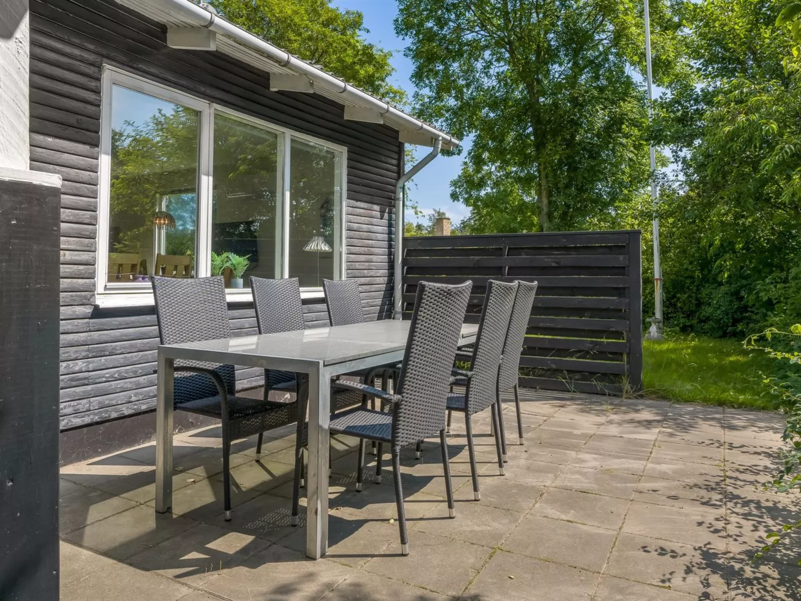 "France" - 5km from the sea-Buiten