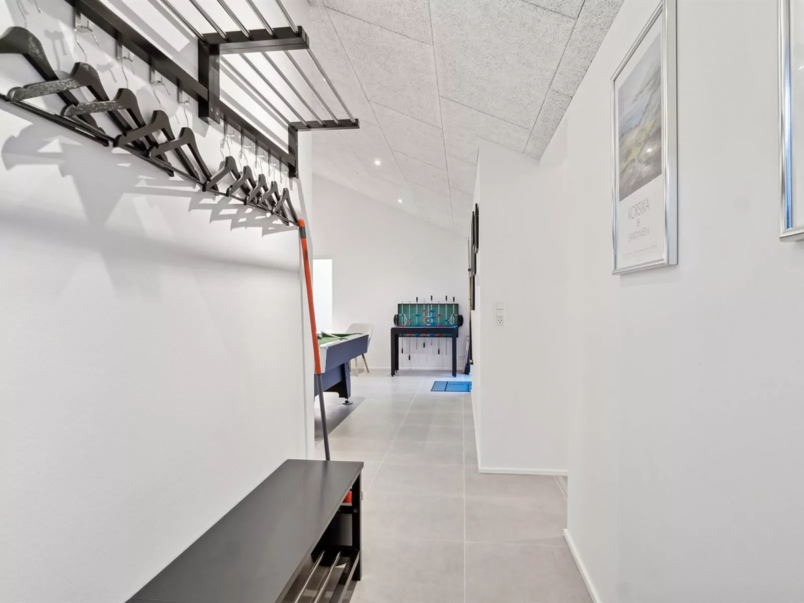 "Christian" - 600m from the sea-Binnen