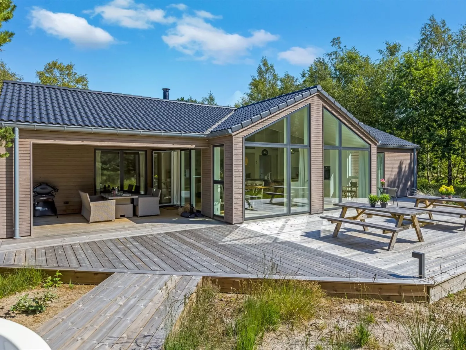 "Aarthi" - 575m from the sea-Buiten