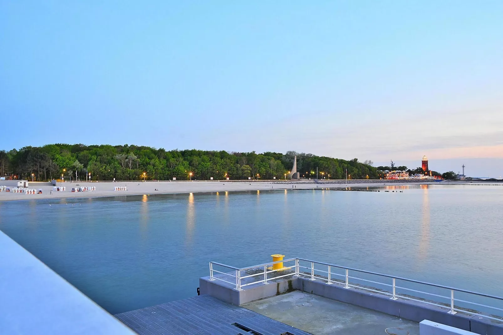 Apartament 8-osobowy na Portowej Kołobrzeg-Gebieden zomer 5km