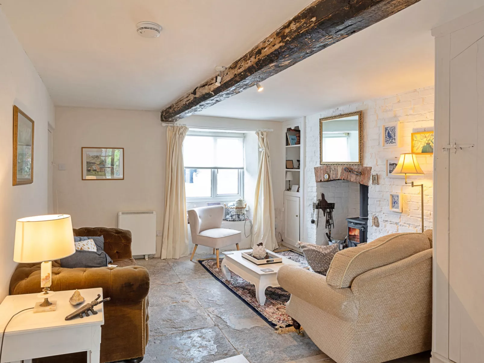 Greenhills Cottage-Binnen