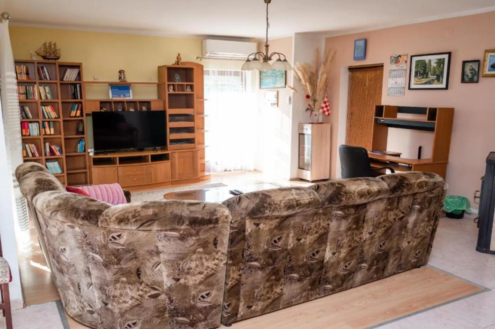 One Bedroom Apartment With Terrace (A1)-Niet-getagd