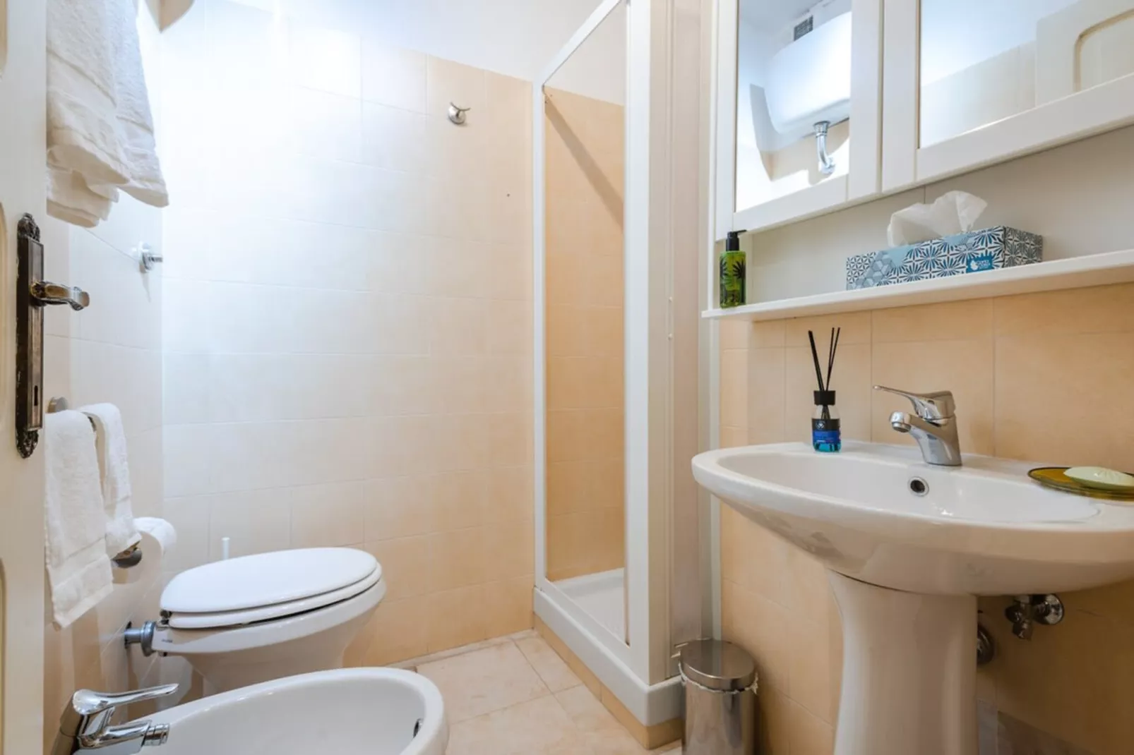 La Magnolia-Badkamer