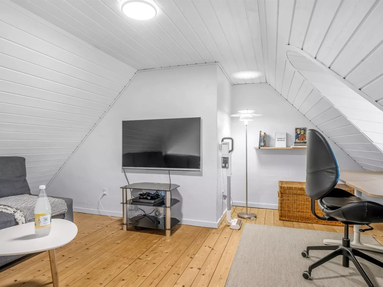 "Amber" - 300m from the sea-Binnen