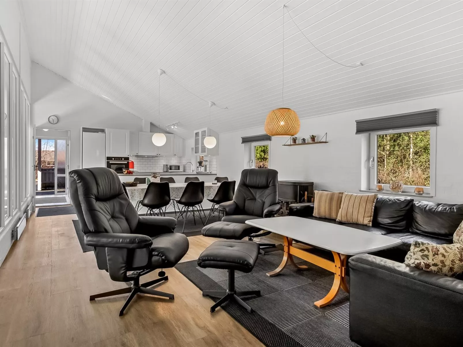 "Cora" - 1km from the sea-Binnen