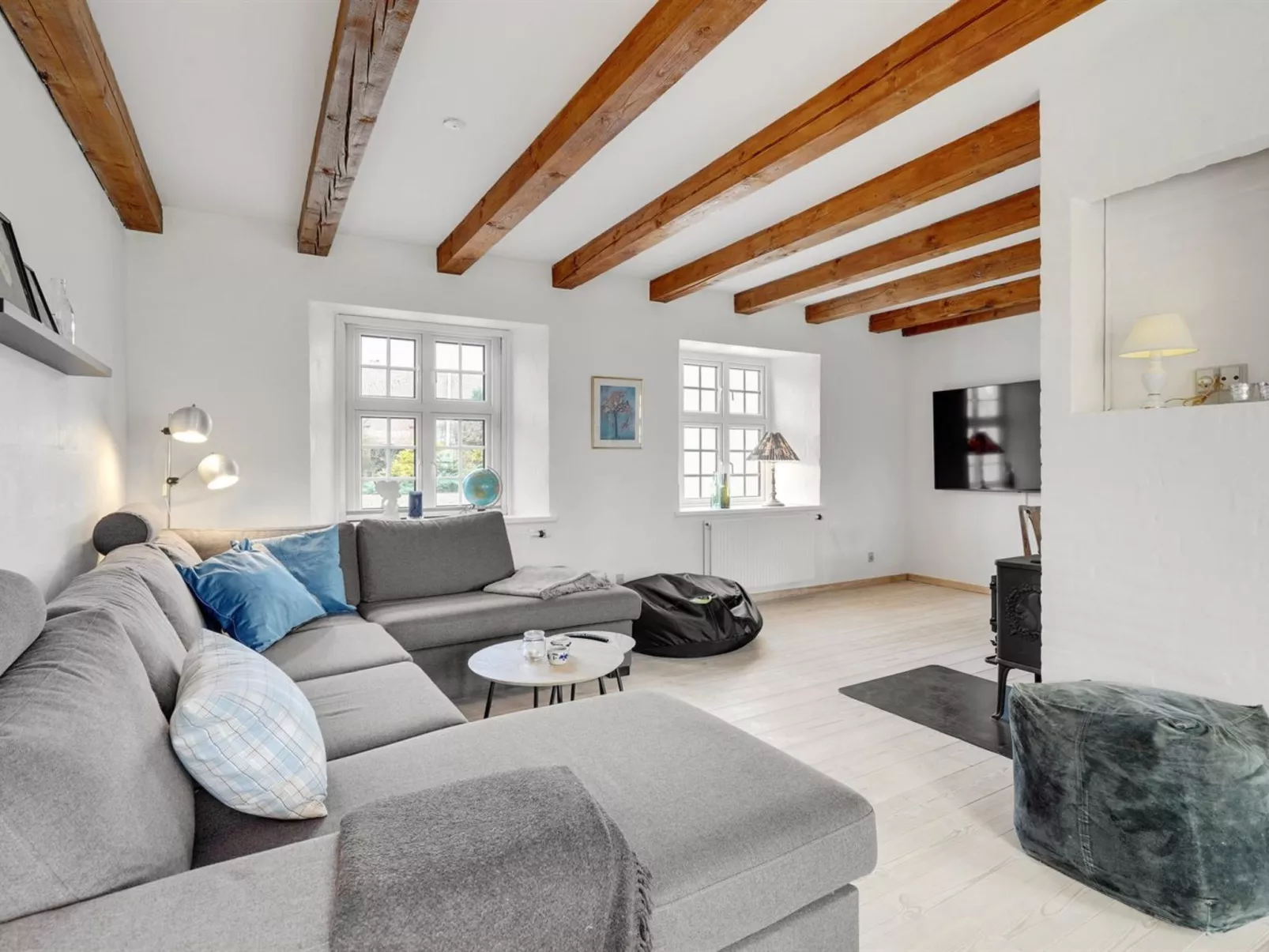 "Thorge" - 75m to the fjord-Binnen