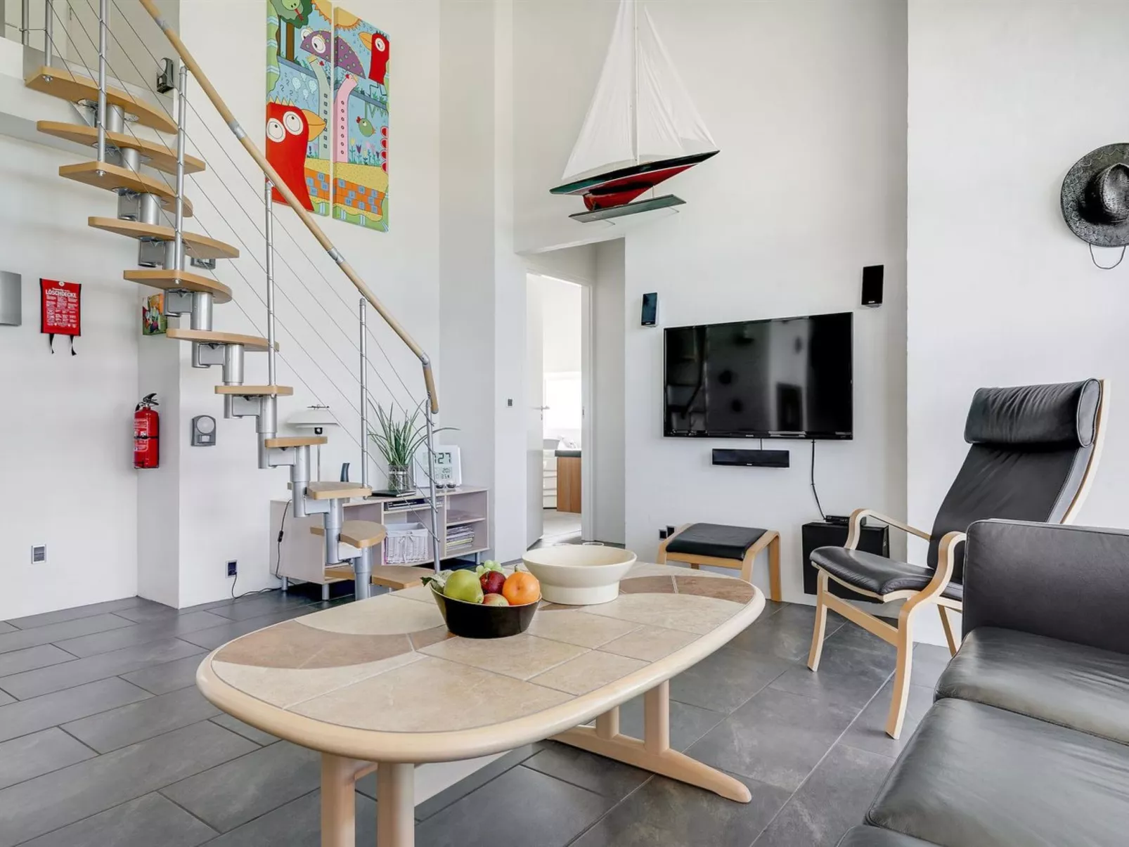 "Hans" - 700m from the sea-Binnen