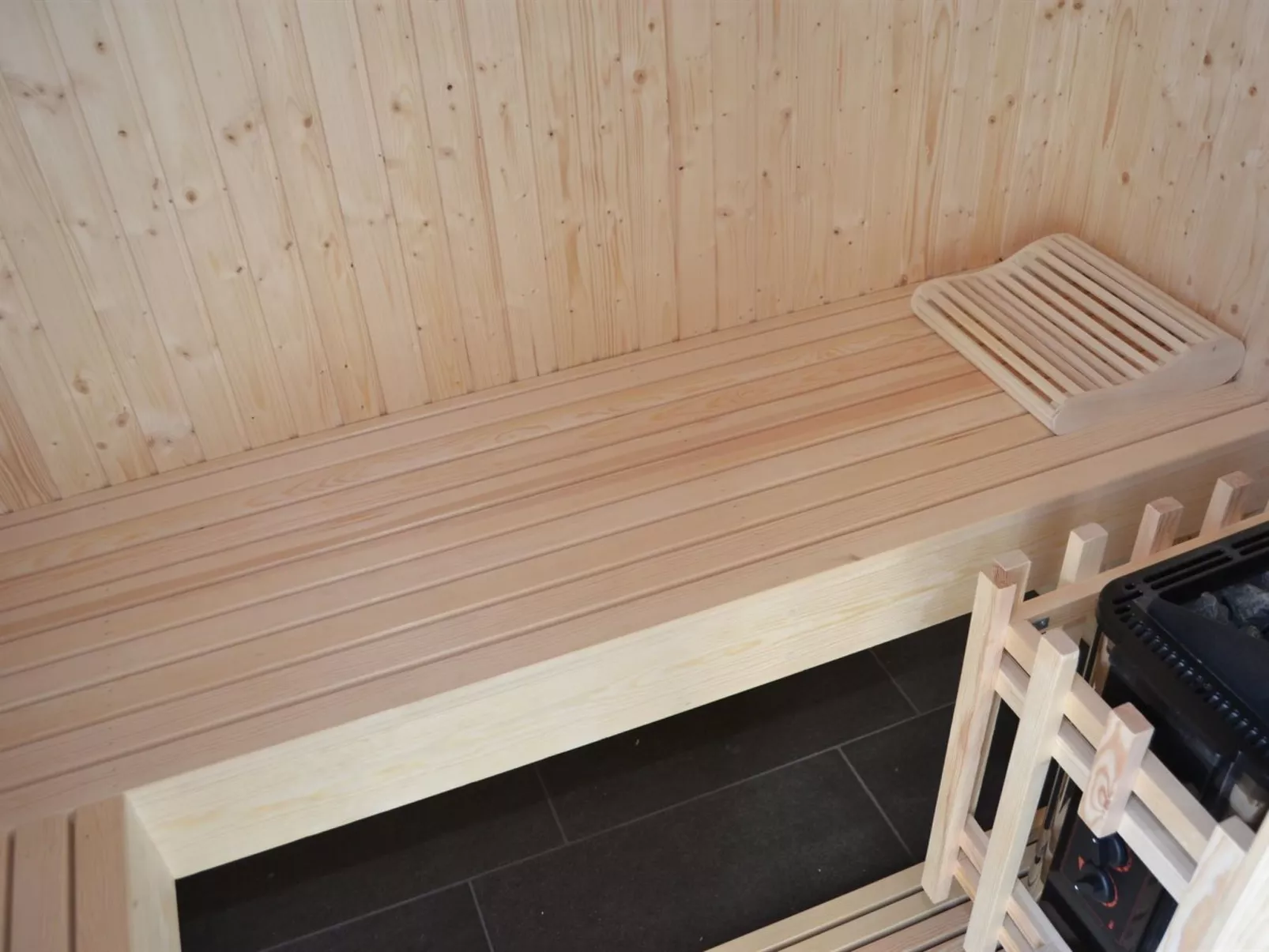 "Rudolf" - 95m from the sea-Binnen