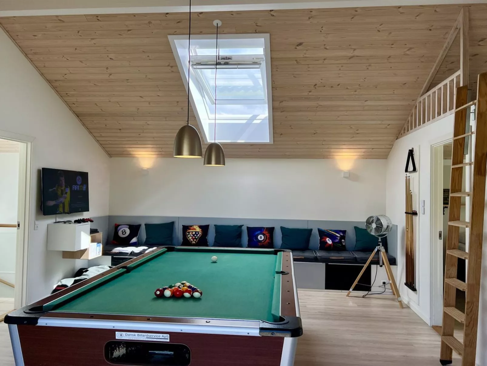 "Ancel" - 1.7km from the sea-Binnen